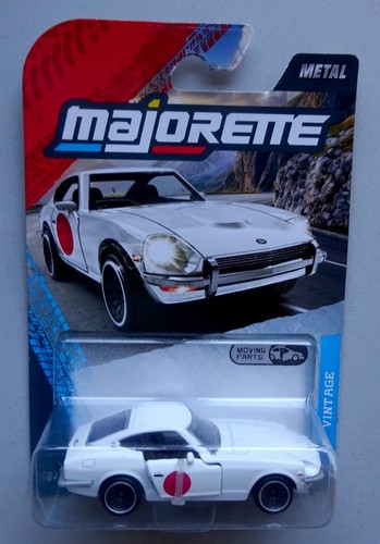 Hot wheels premium datsun - wheels,