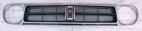 Datsun nissan sunny b110 gb122 - nissan,